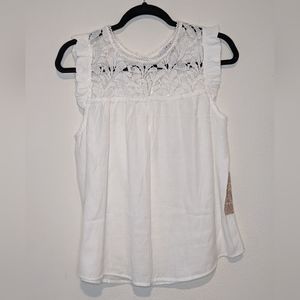 Iris White Short Sleeve Lace Detail Top Size S NWT